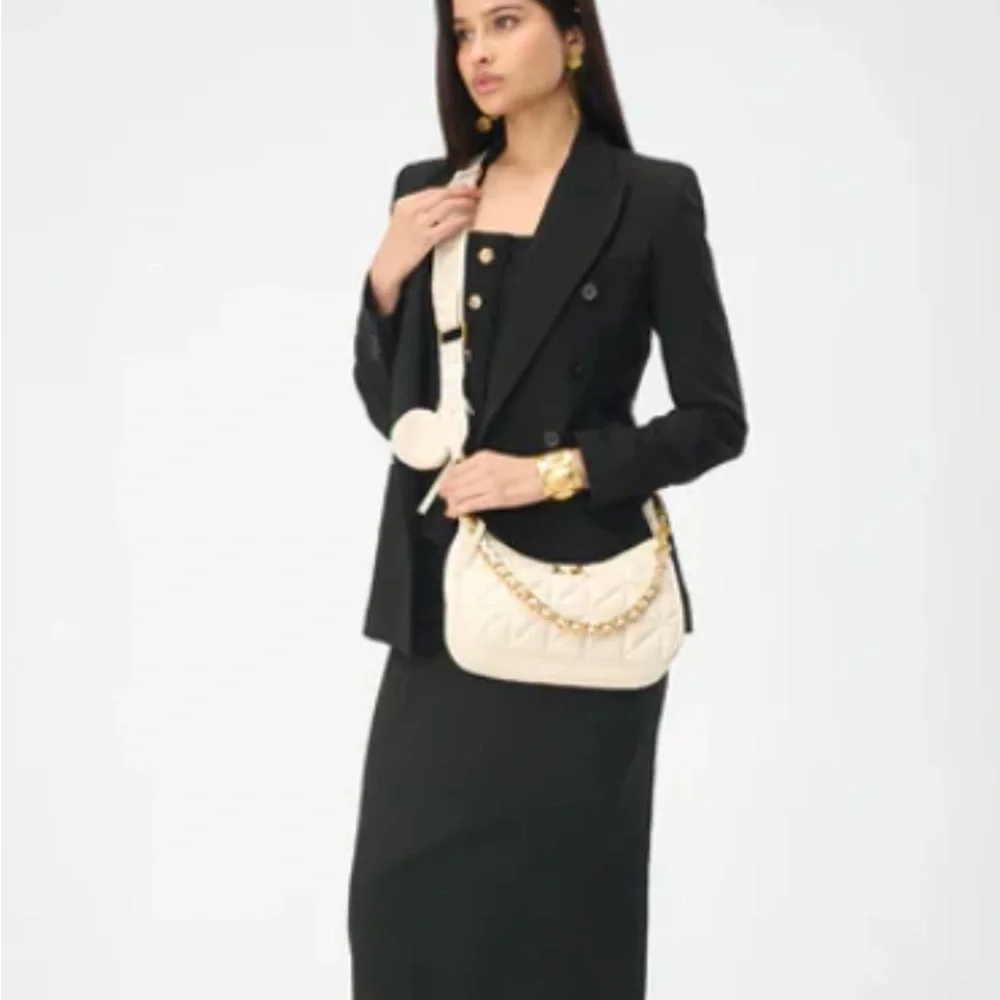 Loyal West Brand Joe Leather Quilted White or Black Quilted Shoulder Bag - Picture 8 of 8
